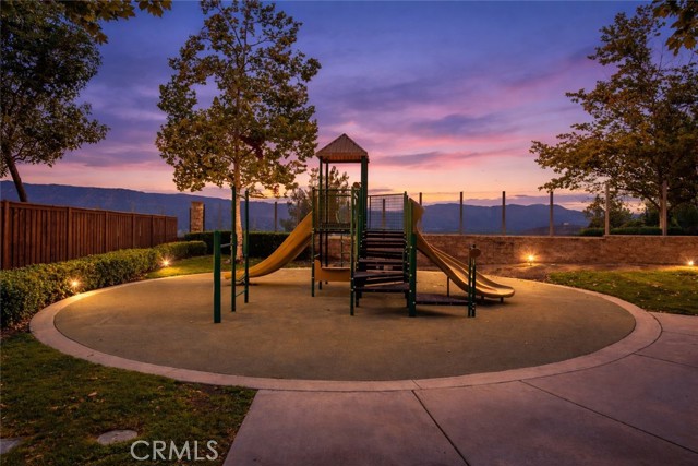 Detail Gallery Image 33 of 44 For 15636 Vista Way #104,  Lake Elsinore,  CA 92532 - 3 Beds | 2/1 Baths