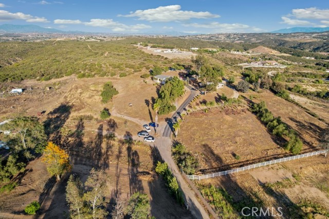 42345 De Portola Road, Temecula CA: https://media.crmls.org/medias/4eb0f210-f5c3-4cc8-be95-24ef3123075f.jpg