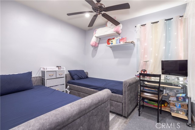 Detail Gallery Image 31 of 39 For 19127 Enadia, Reseda,  CA 91335 - 4 Beds | 2 Baths