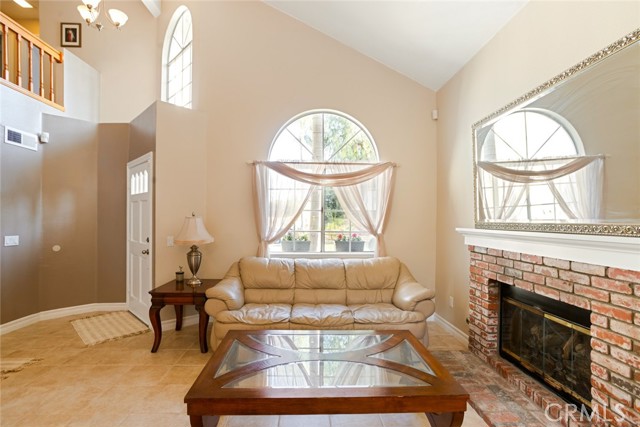 2424 Norte Vista Drive, Chino Hills CA: https://media.crmls.org/medias/4eb191ad-71c3-4736-8fd7-4891b91eb1d7.jpg