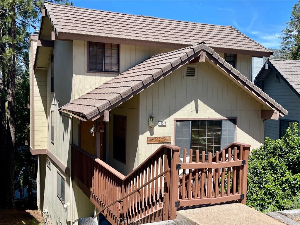 40547 Saddleback Road