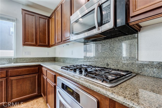 Detail Gallery Image 23 of 74 For 7679 Daphne, Chino,  CA 91708 - 3 Beds | 2/1 Baths