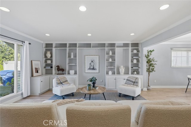 Detail Gallery Image 8 of 36 For 23010 Hartland, West Hills,  CA 91307 - 3 Beds | 2 Baths