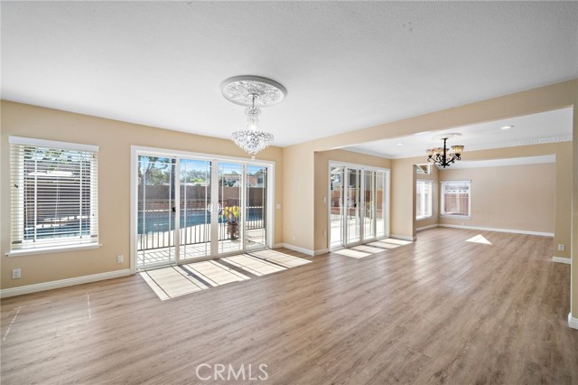 21572 Via Invierno, Lake Forest CA: https://media.crmls.org/medias/4eb3af87-59b0-4611-9c7b-a4a886b94bf4.jpg