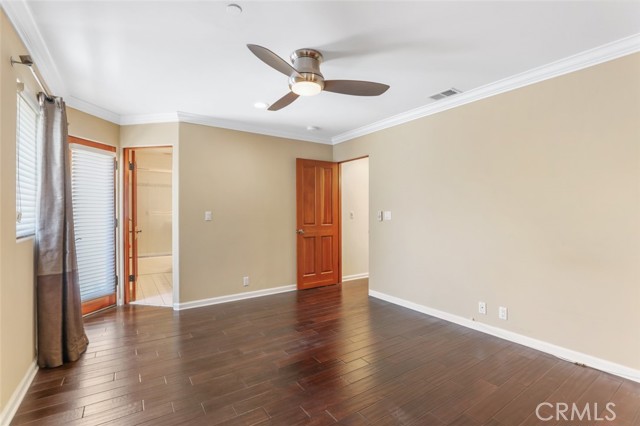 209 Crest Drive, Manhattan Beach CA: https://media.crmls.org/medias/4eb453ba-5198-46ef-8282-5673ffa67c68.jpg