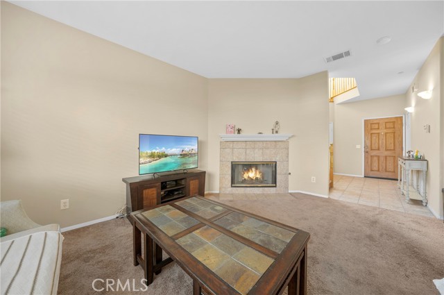 Detail Gallery Image 4 of 23 For 870 W Colorado Bld, Monrovia,  CA 91016 - 4 Beds | 2/1 Baths