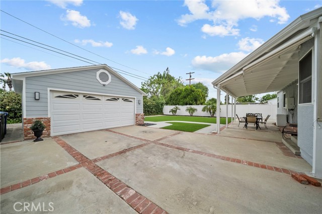 Detail Gallery Image 31 of 31 For 22907 Leonora, Woodland Hills,  CA 91367 - 2 Beds | 2 Baths