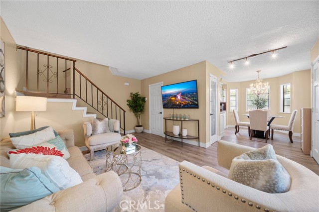 Detail Gallery Image 1 of 43 For 101 Poxon Pl, West Covina,  CA 91790 - 3 Beds | 2/1 Baths