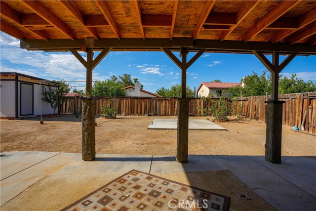 Detail Gallery Image 17 of 46 For 10790 Floral, Adelanto,  CA 92301 - 4 Beds | 3/1 Baths