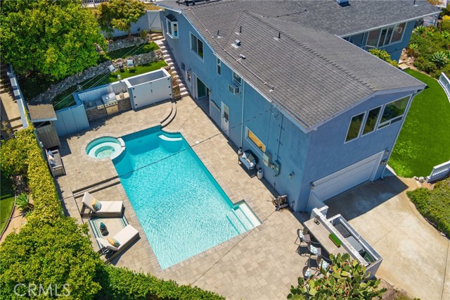 246 Via Los Miradores, Redondo Beach CA: https://media.crmls.org/medias/4eb60bc4-f790-4456-93eb-930989b77a9c.jpg