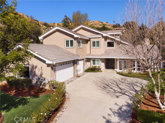 23943 Eagle Mountain Street, West Hills CA: https://media.crmls.org/medias/4eb686ce-d37f-4ed4-ba3e-4c7e1e086012.jpg