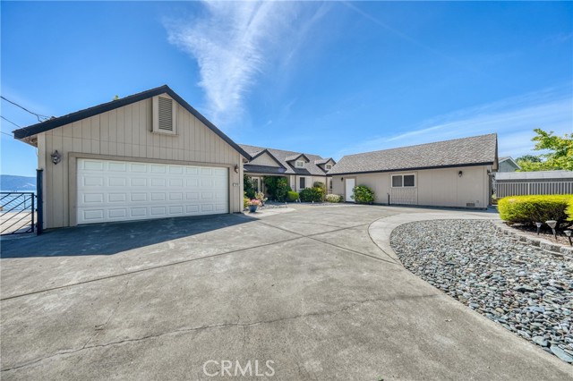 3790 Lakeshore Boulevard, Lakeport CA: https://media.crmls.org/medias/4eb6b463-124c-440a-9043-d60475b5159f.jpg