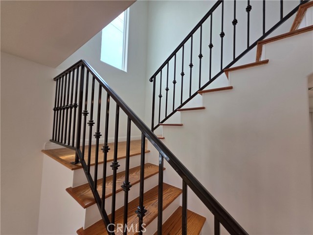 Detail Gallery Image 9 of 28 For 5321 Auckland #1,  North Hollywood,  CA 91601 - 3 Beds | 2/1 Baths