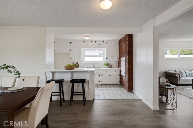 Detail Gallery Image 3 of 41 For 20533 Eastwood Ave, Torrance,  CA 90503 - 4 Beds | 2 Baths