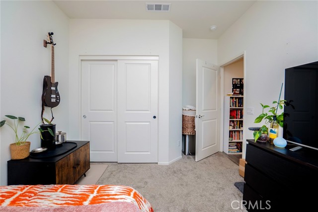 Detail Gallery Image 24 of 61 For 11703 Periwinkle Pl, Jurupa Valley,  CA 91752 - 5 Beds | 3 Baths