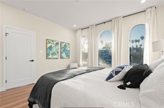 Detail Gallery Image 22 of 37 For 5414 Hillcrest, Los Angeles,  CA 90043 - 3 Beds | 2 Baths