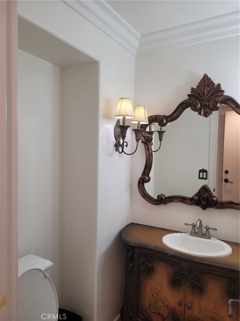 https://media.crmls.org/medias/4ebde415-51ce-4528-9e40-7d0d32598922.jpg?preset=X-Large