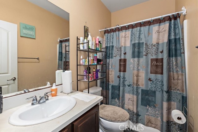 29210 Nectarine Street, Menifee CA: https://media.crmls.org/medias/4ebde734-33f2-45e4-a76b-c3ee6ce7d1c3.jpg