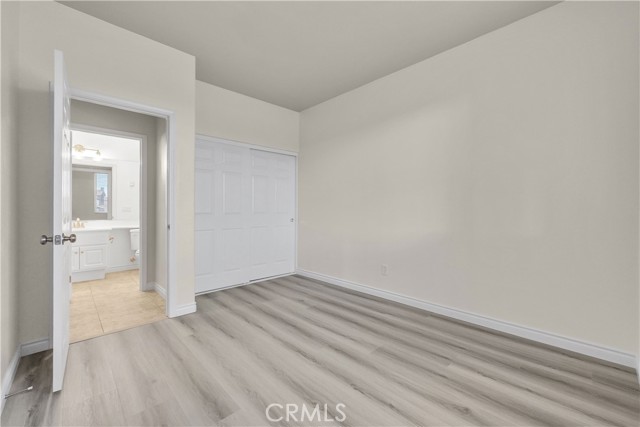 Detail Gallery Image 4 of 39 For 9058 Chimney Rock Ave, Hesperia,  CA 92344 - 4 Beds | 3/1 Baths