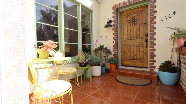 Detail Gallery Image 2 of 43 For 3364 Bennett, Los Angeles,  CA 90068 - 3 Beds | 3 Baths