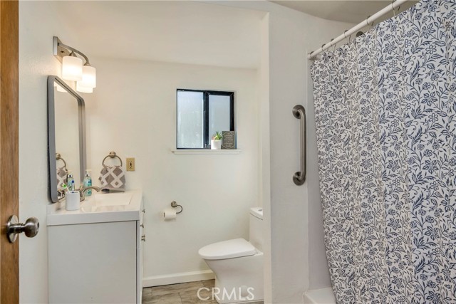 Detail Gallery Image 9 of 20 For 12940 1st St, Clearlake Oaks,  CA 95423 - 2 Beds | 2 Baths