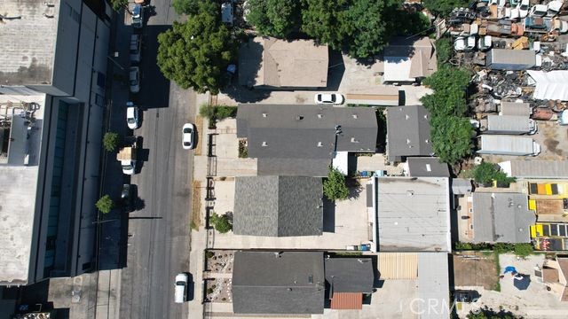 5854 Woodlawn Avenue, Los Angeles CA: https://media.crmls.org/medias/4ec27ca4-ea33-49f5-bd75-c64bc182d383.jpg