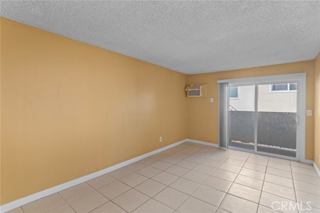 Detail Gallery Image 4 of 21 For 7243 Milton #4,  Whittier,  CA 90602 - 1 Beds | 1 Baths