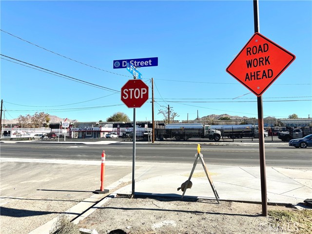Detail Gallery Image 5 of 5 For 16617 D St, Victorville,  CA 92392 - – Beds | – Baths