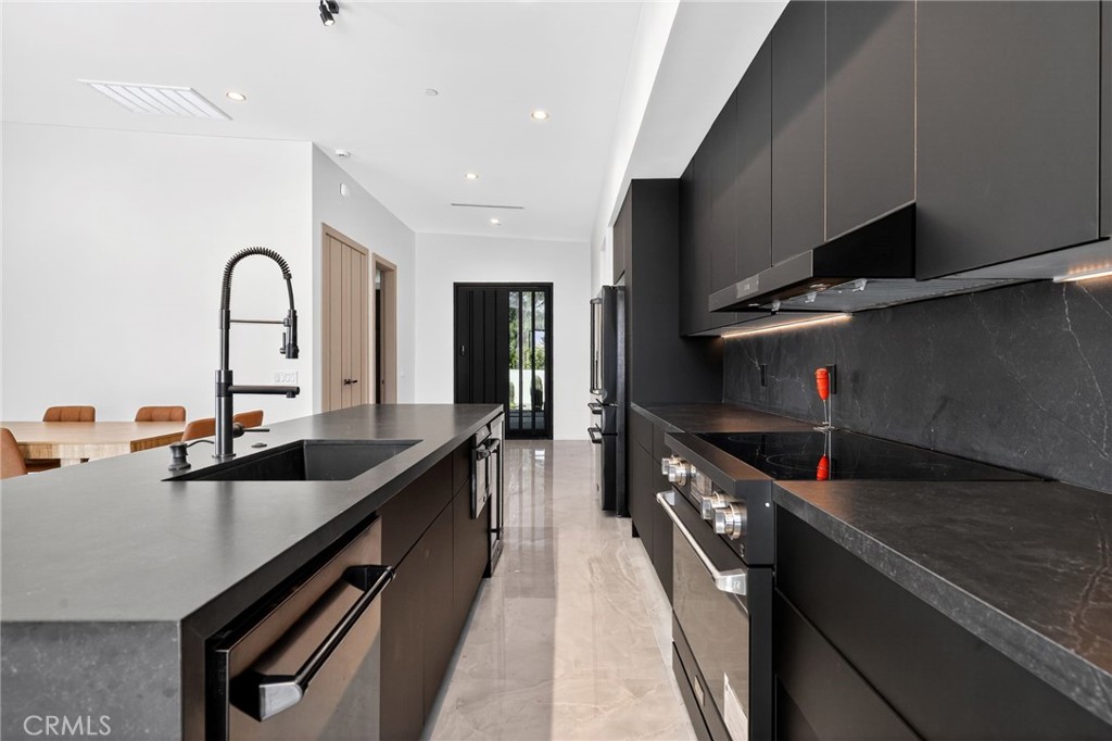 MLS #SR25239558 image #13