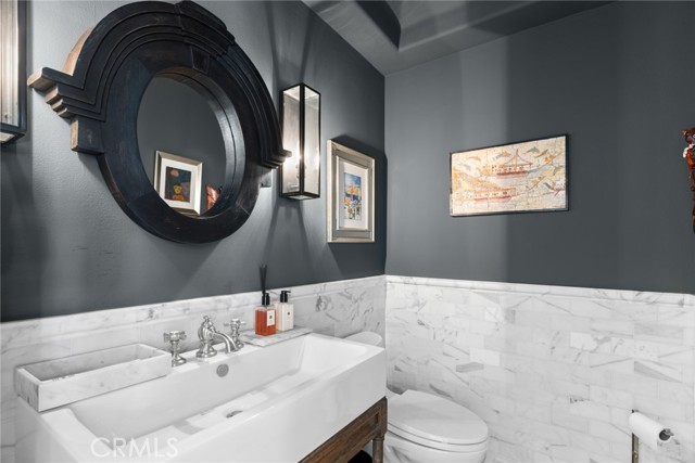 Detail Gallery Image 25 of 74 For 25 Golden Eagle, Irvine,  CA 92603 - 6 Beds | 6/1 Baths