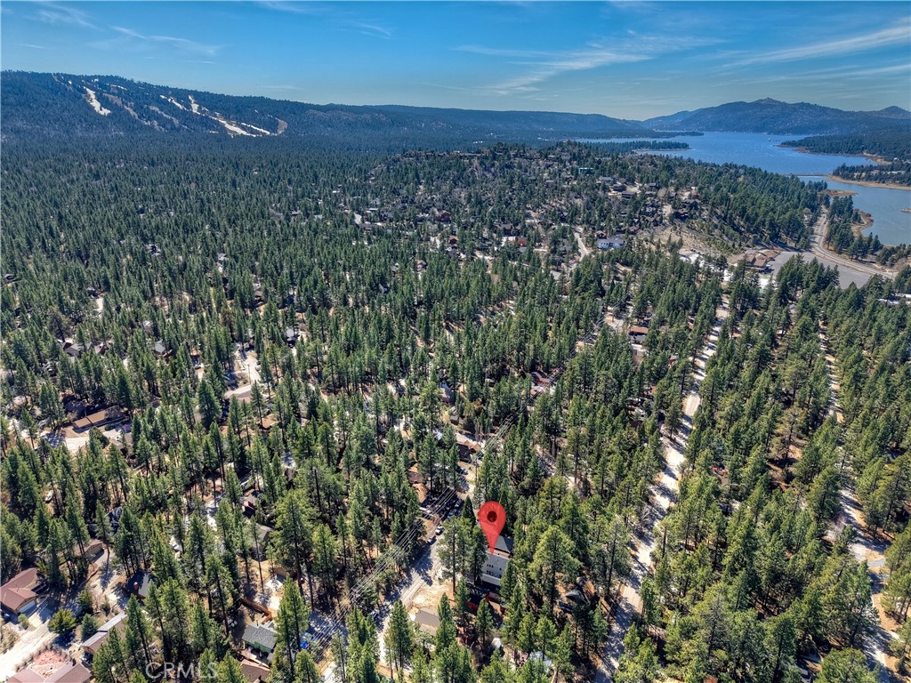 https://media.crmls.org/medias/4ec6590f-789a-4c84-9d2e-4823a9e6cb0e.jpg?preset=X-Large