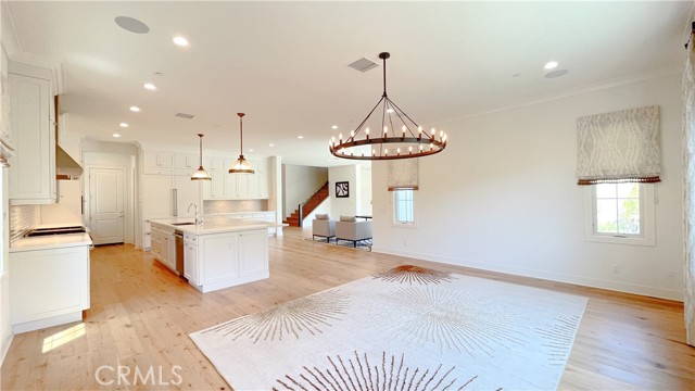 94 Interstellar, Irvine CA: https://media.crmls.org/medias/4ec65b9e-122d-4896-9757-603a7a80fac3.jpg
