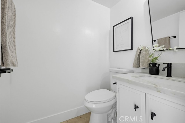 Detail Gallery Image 23 of 48 For 2228 E Nyon Ave, Anaheim,  CA 92806 - 5 Beds | 2/1 Baths