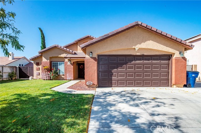 Detail Gallery Image 1 of 1 For 44315 62nd St, Lancaster,  CA 93536 - 3 Beds | 2 Baths