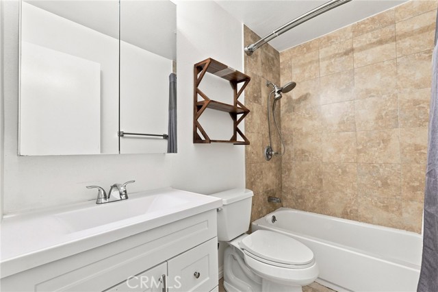 4812 Hollow Corner photo 7