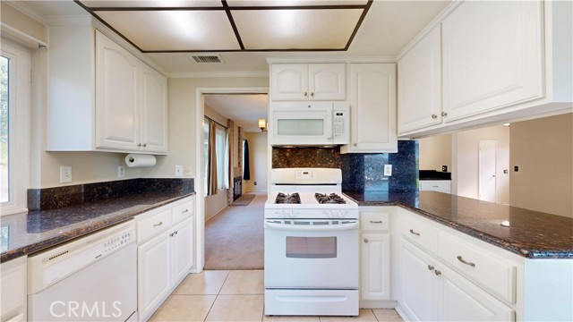 Detail Gallery Image 20 of 75 For 3025 Small Canyon Dr, Highland,  CA 92346 - 4 Beds | 2 Baths