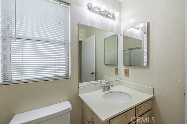 36849 James Place, Palmdale CA: https://media.crmls.org/medias/4ecaefe4-abad-46e4-9a39-53344d5473d4.jpg