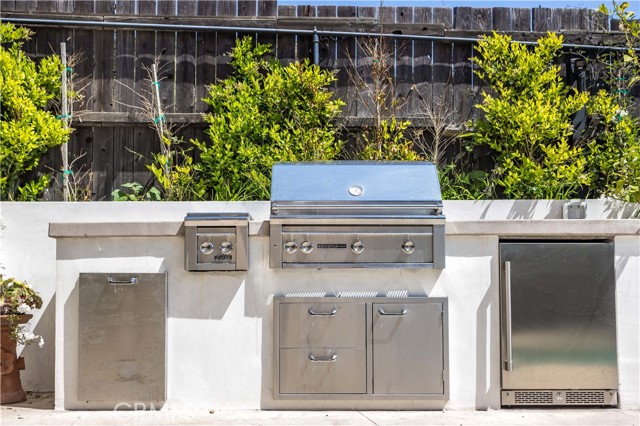 Detail Gallery Image 38 of 49 For 25650 Timpangos Dr, Calabasas,  CA 91302 - 5 Beds | 4/1 Baths
