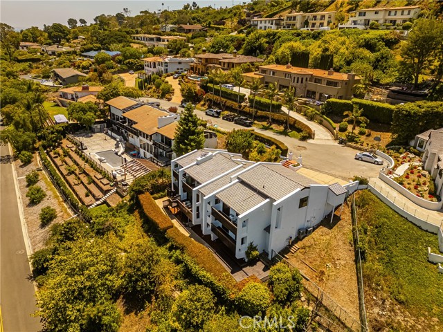 5 Yellow Brick Road, Rancho Palos Verdes, California 90275, 4 Bedrooms Bedrooms, ,3 BathroomsBathrooms,Residential,For Sale,Yellow Brick,OC25147764