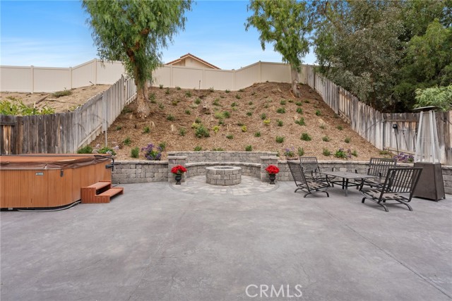 Detail Gallery Image 35 of 40 For 15621 Saul Ct, Canyon Country,  CA 91387 - 4 Beds | 3 Baths