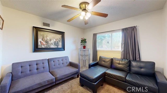 Detail Gallery Image 16 of 44 For 908 N Pepper Ave, Rialto,  CA 92376 - 4 Beds | 2 Baths