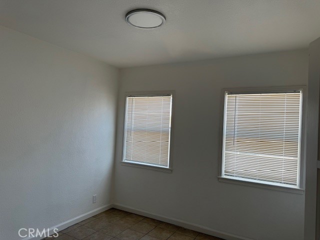 520 Mount Vernon Avenue, Barstow CA: https://media.crmls.org/medias/4ecdadda-42c1-4c39-b2ea-d54e650f50e0.jpg