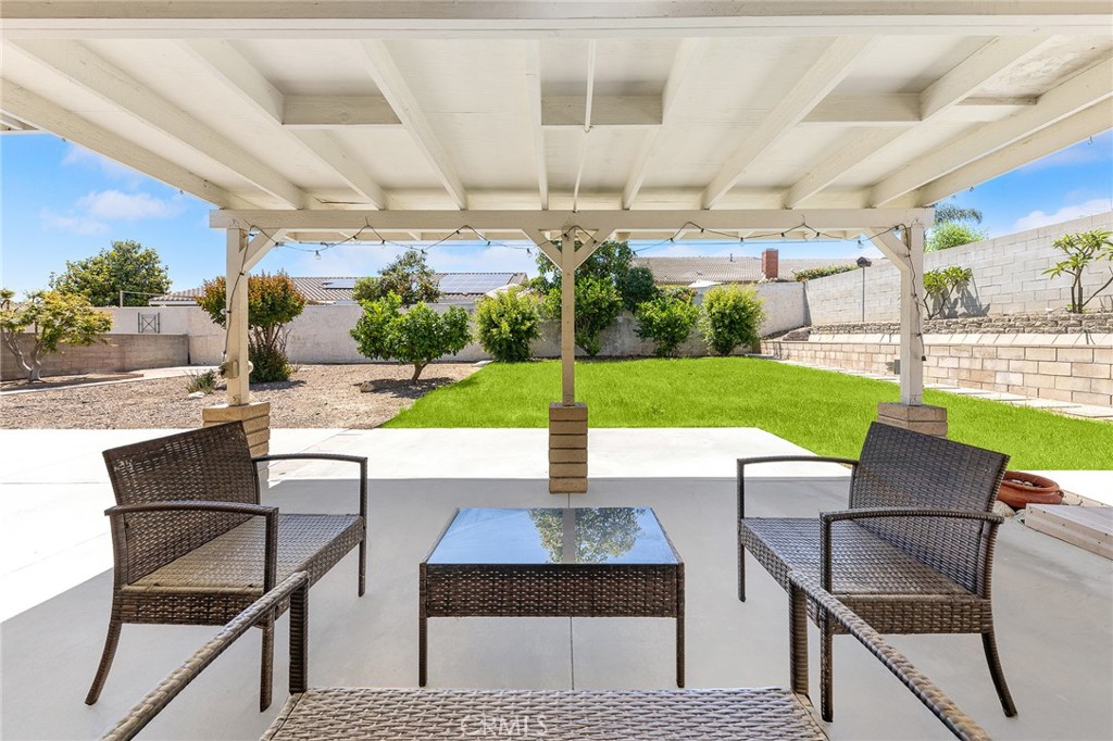 MLS #OC25120439 img 25