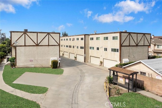 11331 Elliott Avenue, El Monte CA: https://media.crmls.org/medias/4ece87a8-d072-4708-949e-6b1d7a80dcfc.jpg