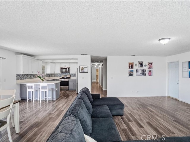 Detail Gallery Image 16 of 75 For 1826 Hillside, Norco,  CA 92860 - 4 Beds | 2 Baths