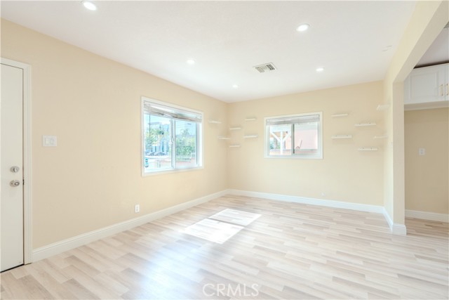 Detail Gallery Image 13 of 44 For 11661 Burke, Whittier,  CA 90606 - 4 Beds | 3 Baths