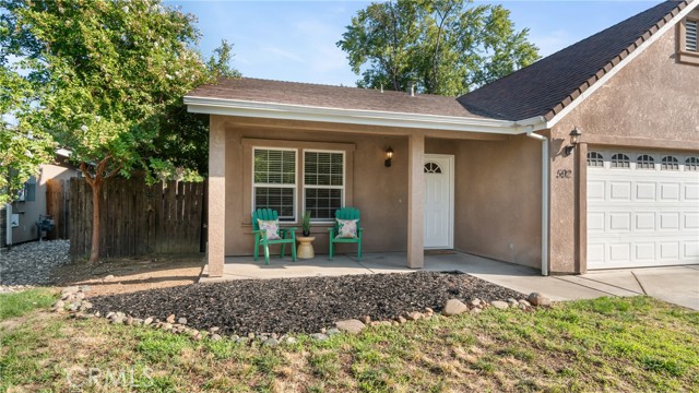 Detail Gallery Image 1 of 38 For 592 Desiree Ln, Chico,  CA 95973 - 4 Beds | 2 Baths