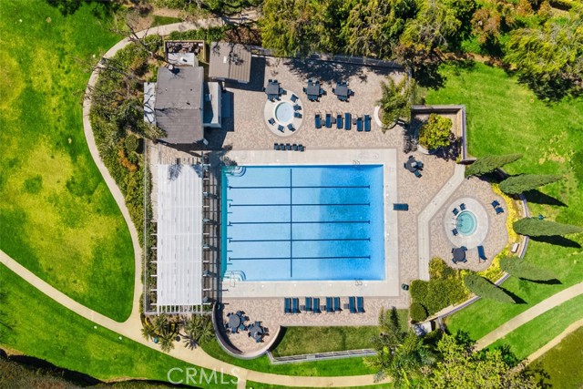 17 Silver Crescent, Irvine CA: https://media.crmls.org/medias/4ed14bcd-be52-4127-aa38-b4d9be91a5eb.jpg