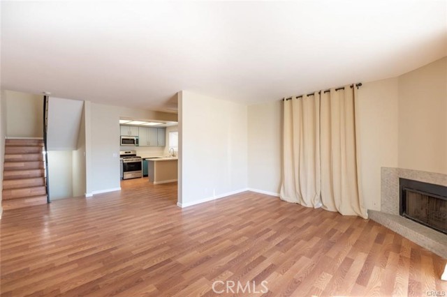 Detail Gallery Image 9 of 29 For 14948 Moorpark St, Sherman Oaks,  CA 91403 - – Beds | – Baths