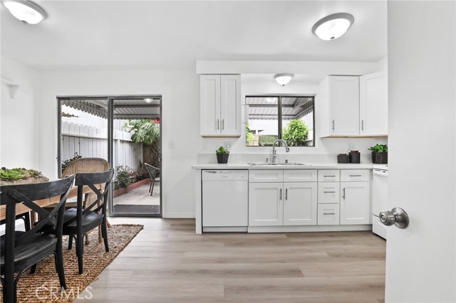 Detail Gallery Image 13 of 36 For 3342 Bradbury Road #34,  Rossmoor,  CA 90720 - 3 Beds | 1/1 Baths